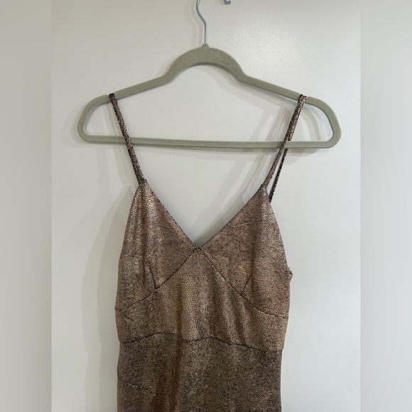 Hutch Vicky Metallic Maxi Dress - Gold Metallic High-Low V-Neck Dress, Size 10 - Picture 5 of 10